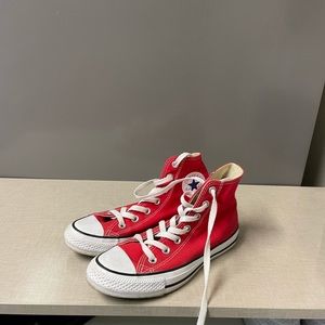 Converse high tops red. Worn a few times. Size 7 women’s.